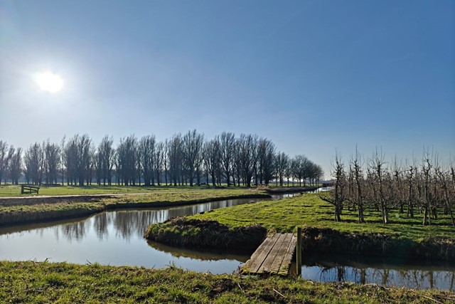 Wandelroute Vijfheerenlanden: Tussen Luistenbuul en Zouweboezem De rust tegemoet