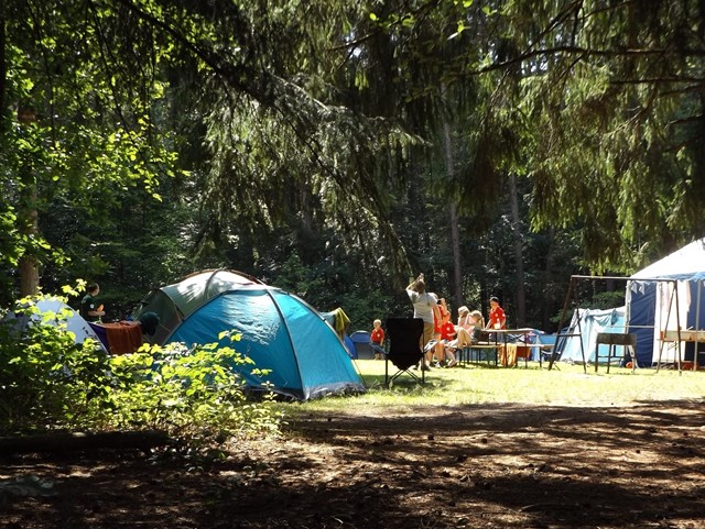Tent op een camping